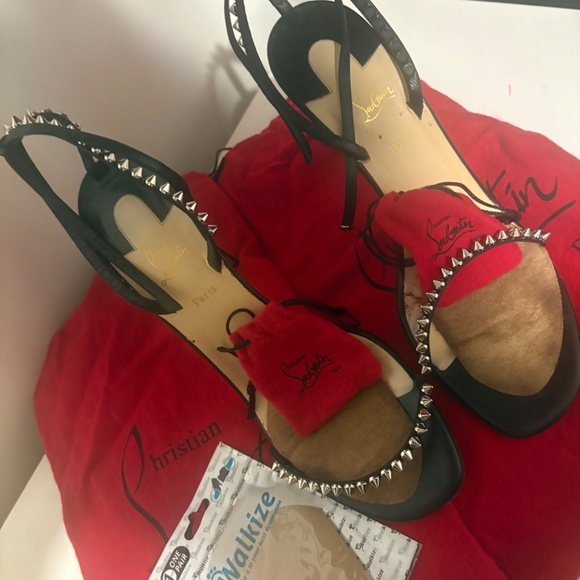 ✨ Authentic Christian Louboutin Heels – Size 41 – Great Condition ✨ - Picture 9 of 10